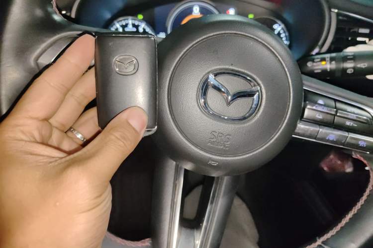 Used Mazda CX-30 2022 2.0L Automatic Yaoyue Edition Obsidian Version Vehicle Key