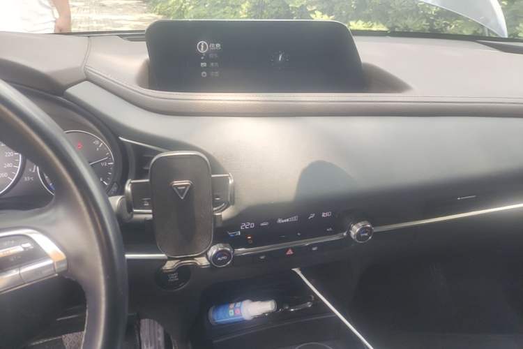 Used Mazda CX-30 2022 2.0L Automatic Jiayue Black Edition Audio And AC Panel
