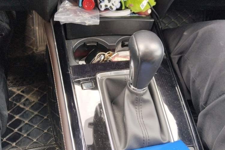Used Mazda CX-30 2022 2.0L Automatic Joyful Model Gear Lever