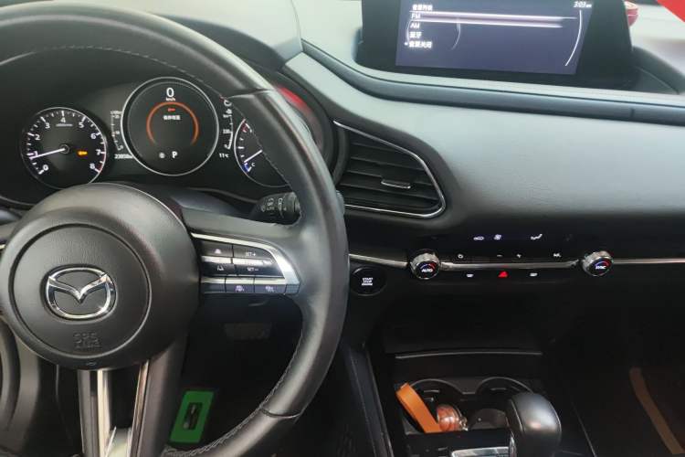 Used Mazda CX-30 2022 2.0L Automatic YAYUE Version Audio And AC Panel