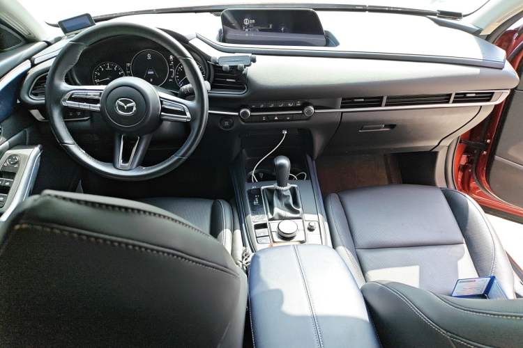 Used Mazda CX-30 2022 2.0L Automatic Zhiyue Trim Center Console