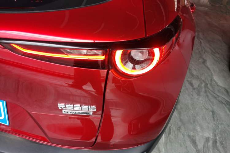 Used Mazda CX-30 2022 2.0L Automatic Yaoyue Edition Obsidian Version Exterior 3