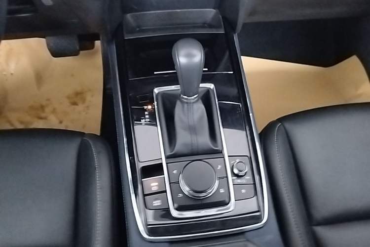Used Mazda CX-30 2022 2.0L Automatic YAYUE Version Gear Lever