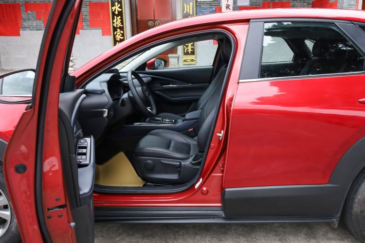 Used Mazda CX-30 2022 2.0L Automatic YAYUE Version Interior 8
