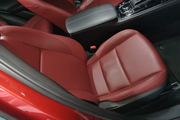 Used Mazda CX-30 2022 2.0L Automatic Yaoyue Edition Obsidian Version Right Front Seat