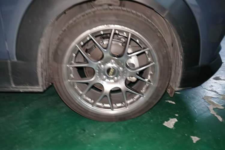 Used Mazda CX-30 2022 2.0L Manual Shangyue Trim Right Front Wheel Hub