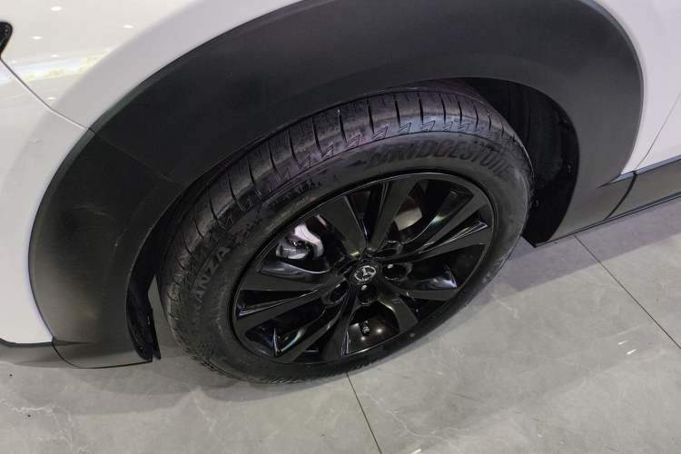 Used Mazda CX-30 2022 2.0L Automatic Yaoyue Edition Obsidian Version Exterior 4