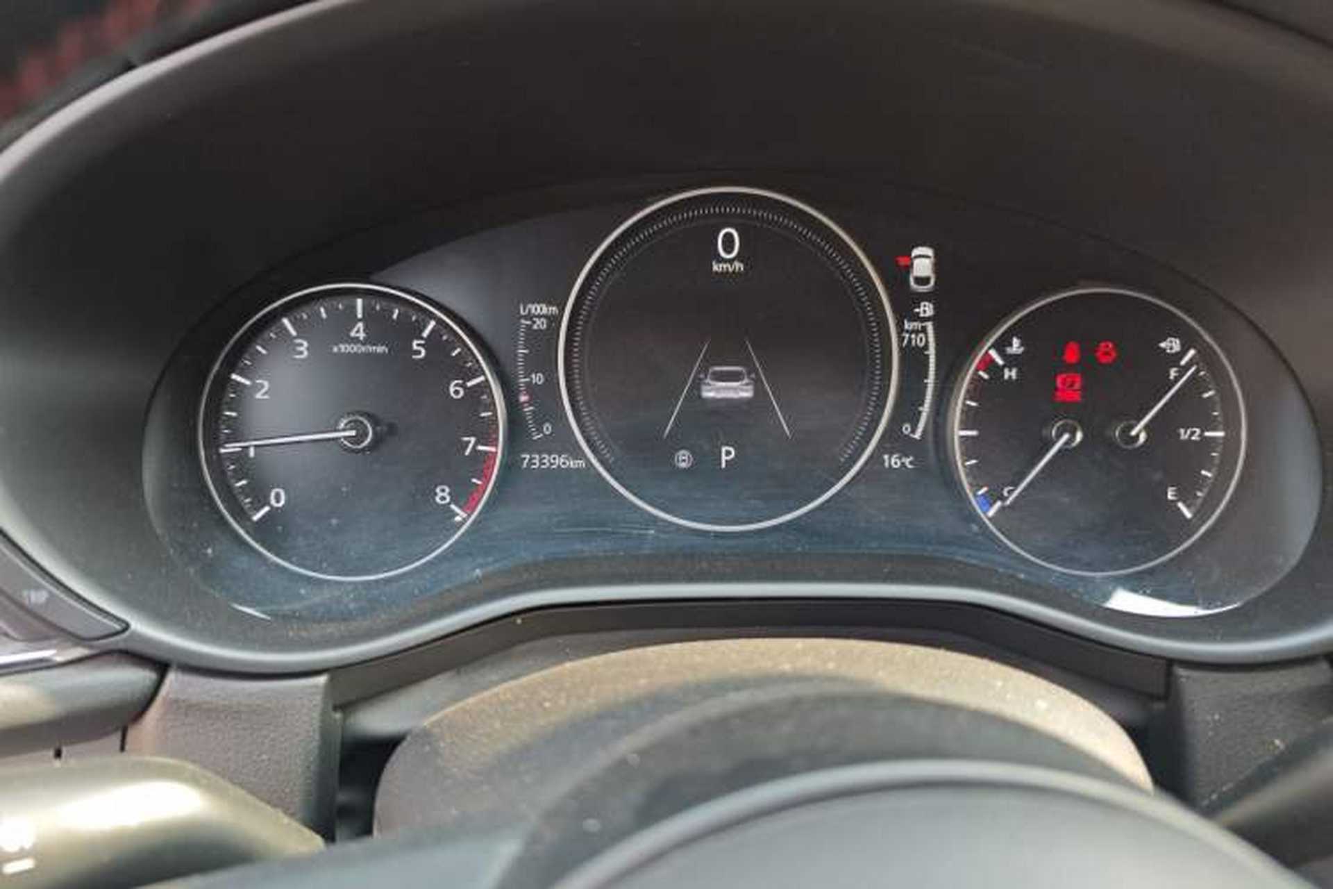 Used Mazda CX-30 2022 2.0L Automatic Yaoyue Edition Obsidian Version Odometer Close Up