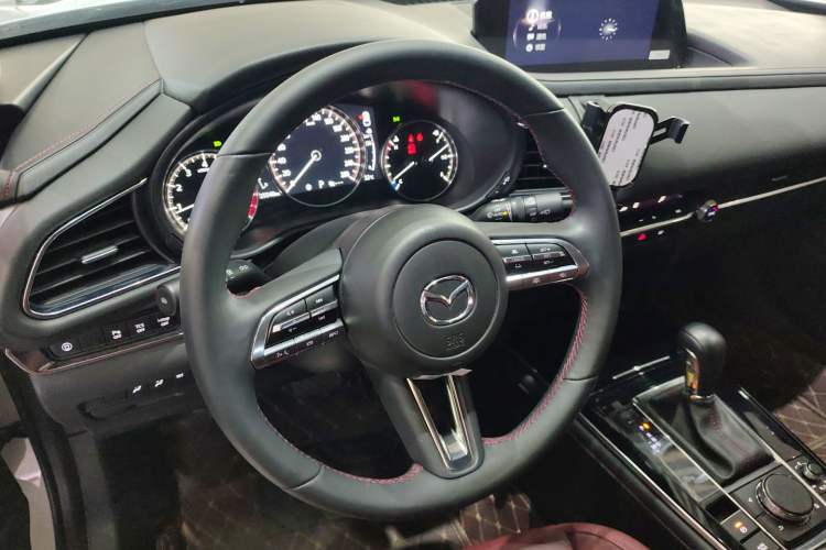 Used Mazda CX-30 2022 2.0L Automatic Yaoyue Edition Obsidian Version Steering Wheel