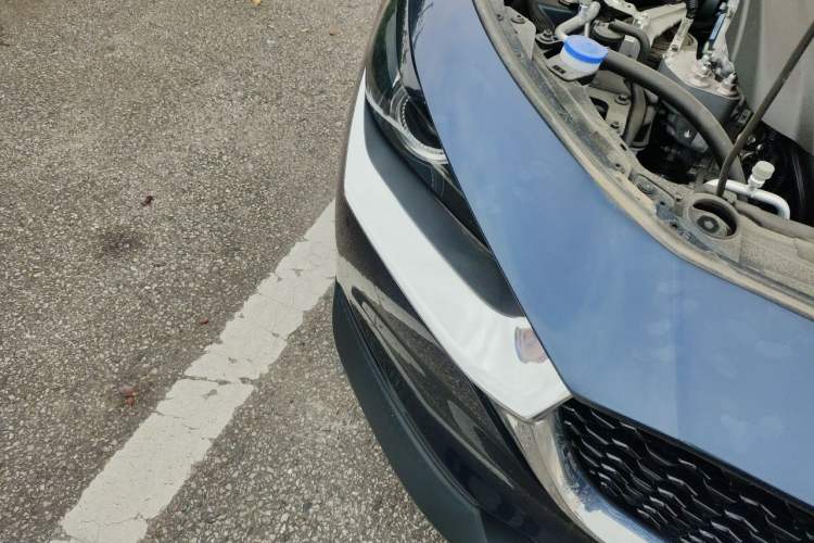 Used Mazda CX-30 2024 2.0L Automatic Joyful Edition Right Front Headlight