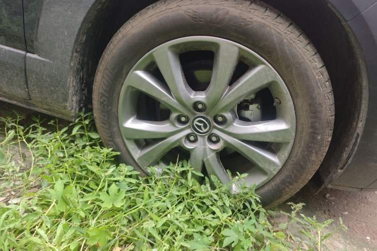 Used Mazda CX-30 2024 2.0L Automatic Joyful Edition Right Front Wheel Hub
