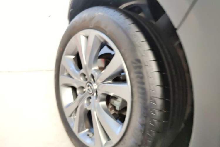 Used Mazda CX-30 2024 2.0L Automatic Joyful Edition Right Rear Wheel Hub