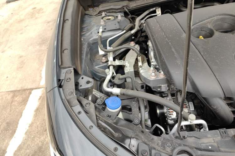 Used Mazda CX-30 2024 2.0L Manual Shangyue Trim Engine Bay Right