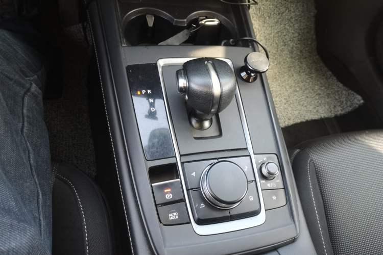 Used Mazda CX-30 EV 2021 Pure Electric Enjoyment Edition Gear Lever