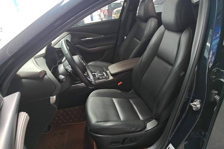 Used Mazda CX-30 EV 2021 Pure Electric Deluxe Edition Left Front Seat