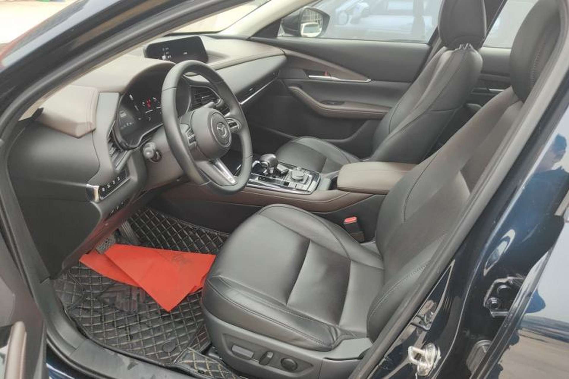 Used Mazda CX-30 EV 2021 Pure Electric Deluxe Edition Left Front Seat
