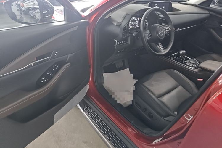 Used Mazda CX-30 EV 2021 Pure Electric Deluxe Edition Driver Seat