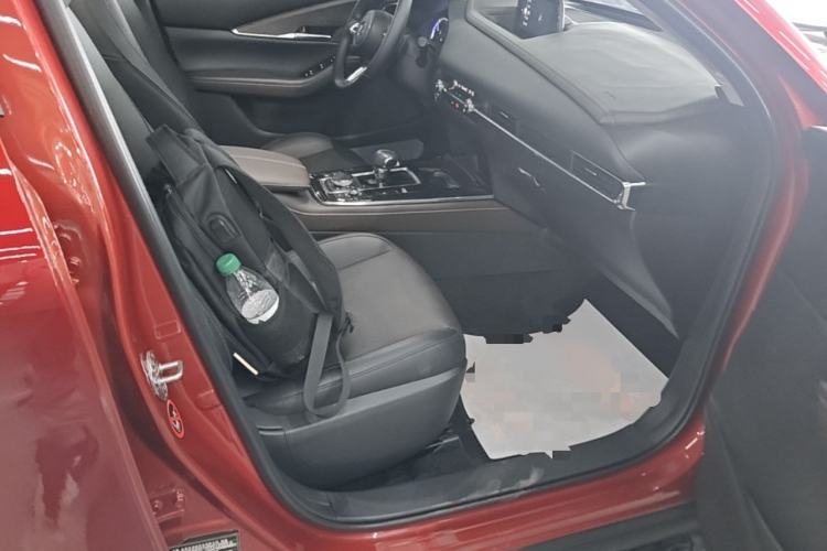 Used Mazda CX-30 EV 2021 Pure Electric Deluxe Edition Right Front Seat