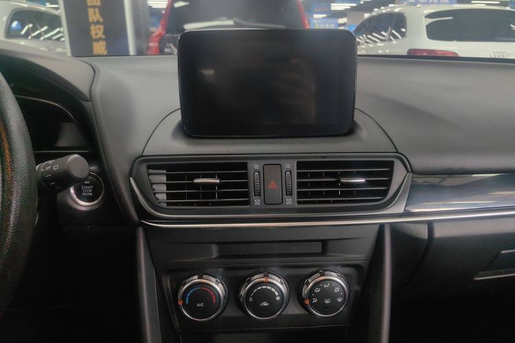 Used Mazda CX-4 2020 2.0L Automatic Two-Wheel Drive Blue Sky Dynamic Edition Audio And AC Panel
