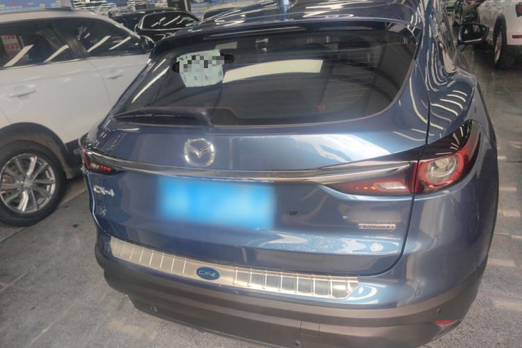 Used Mazda CX-4 2020 2.0L Automatic Two-Wheel Drive Blue Sky Dynamic Edition Exterior 4