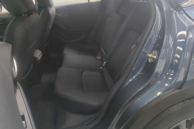Used Mazda CX-4 2020 2.0L Automatic Two-Wheel Drive Blue Sky Dynamic Edition Interior 1