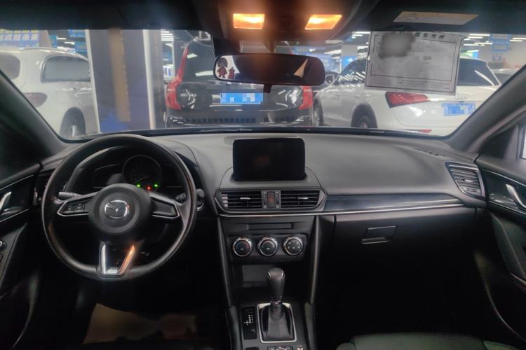 Used Mazda CX-4 2020 2.0L Automatic Two-Wheel Drive Blue Sky Dynamic Edition Interior 3