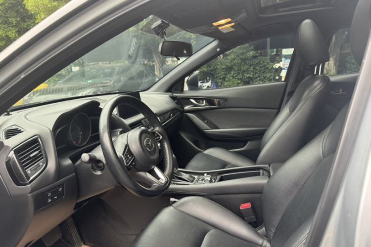 Used Mazda CX-4 2021 2.0L Automatic Two-Wheel Drive Blue Sky Exploration Edition Interior 2