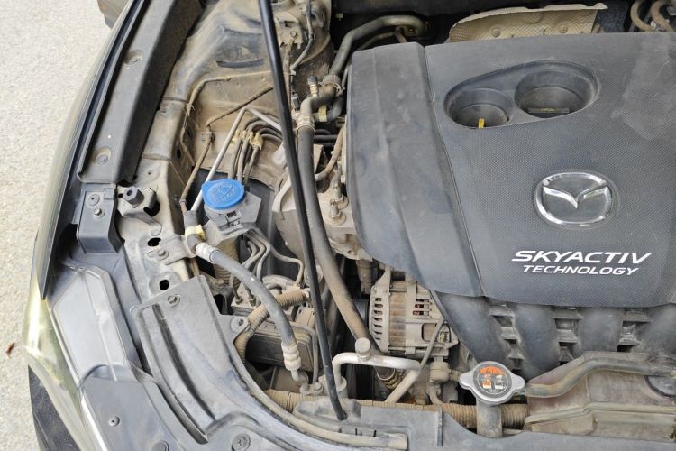 Used Mazda CX-4 2016 2.0L Automatic 2WD Blue Sky Dynamic Edition Engine Bay Right