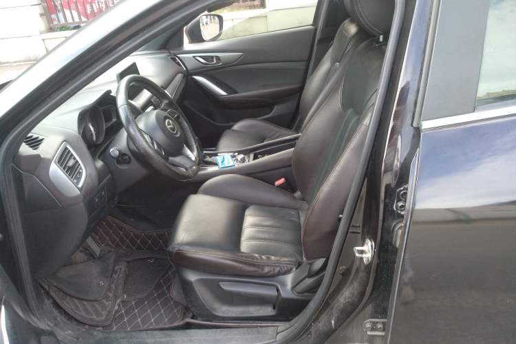 Used Mazda CX-4 2016 2.0L Automatic 2WD Blue Sky Luxury Edition Left Front Seat