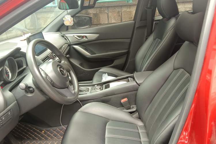 Used Mazda CX-4 2016 2.0L Automatic 2WD Blue Sky Dynamic Edition Left Front Seat