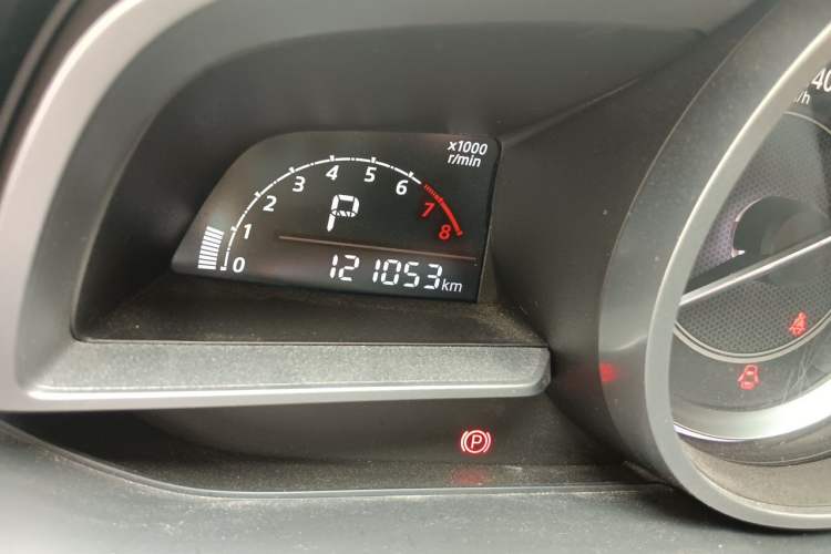 Used Mazda CX-4 2016 2.0L Automatic 2WD Blue Sky Dynamic Edition Odometer Close Up