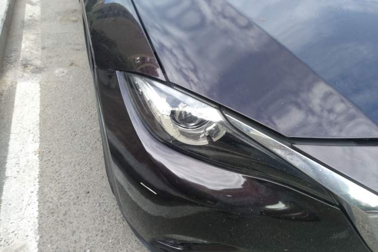 Used Mazda CX-4 2016 2.0L Automatic 2WD Blue Sky Luxury Edition Right Front Headlight