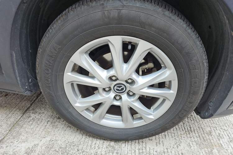 Used Mazda CX-4 2016 2.0L Automatic 2WD Blue Sky Dynamic Edition Right Front Wheel Hub