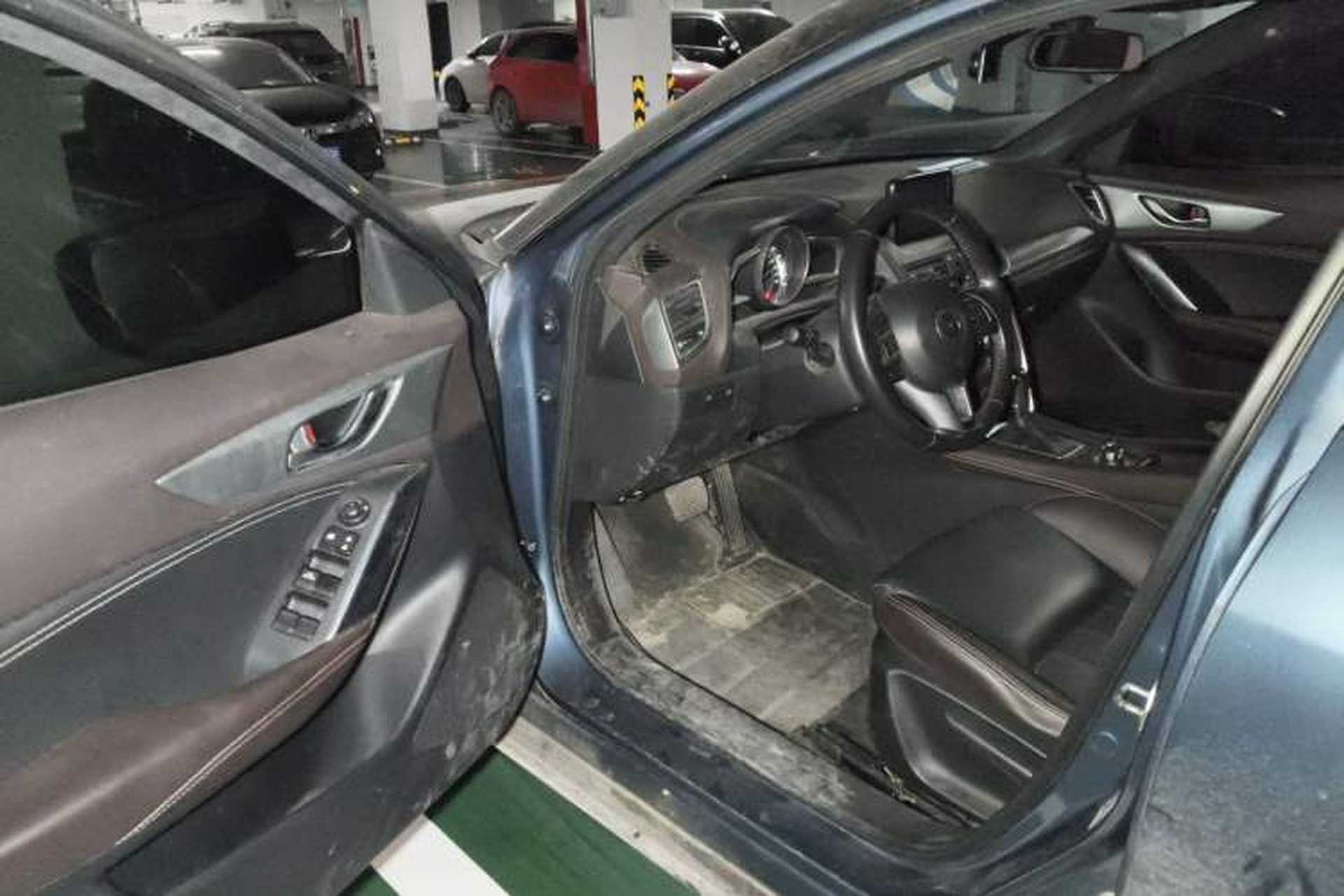 Used Mazda CX-4 2016 2.0L Automatic 2WD Blue Sky Luxury Edition Driver Seat