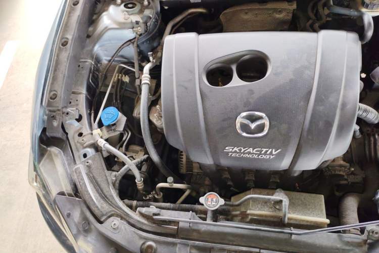 Used Mazda CX-4 2016 2.0L Automatic 2WD Blue Sky Luxury Edition Engine Bay Right