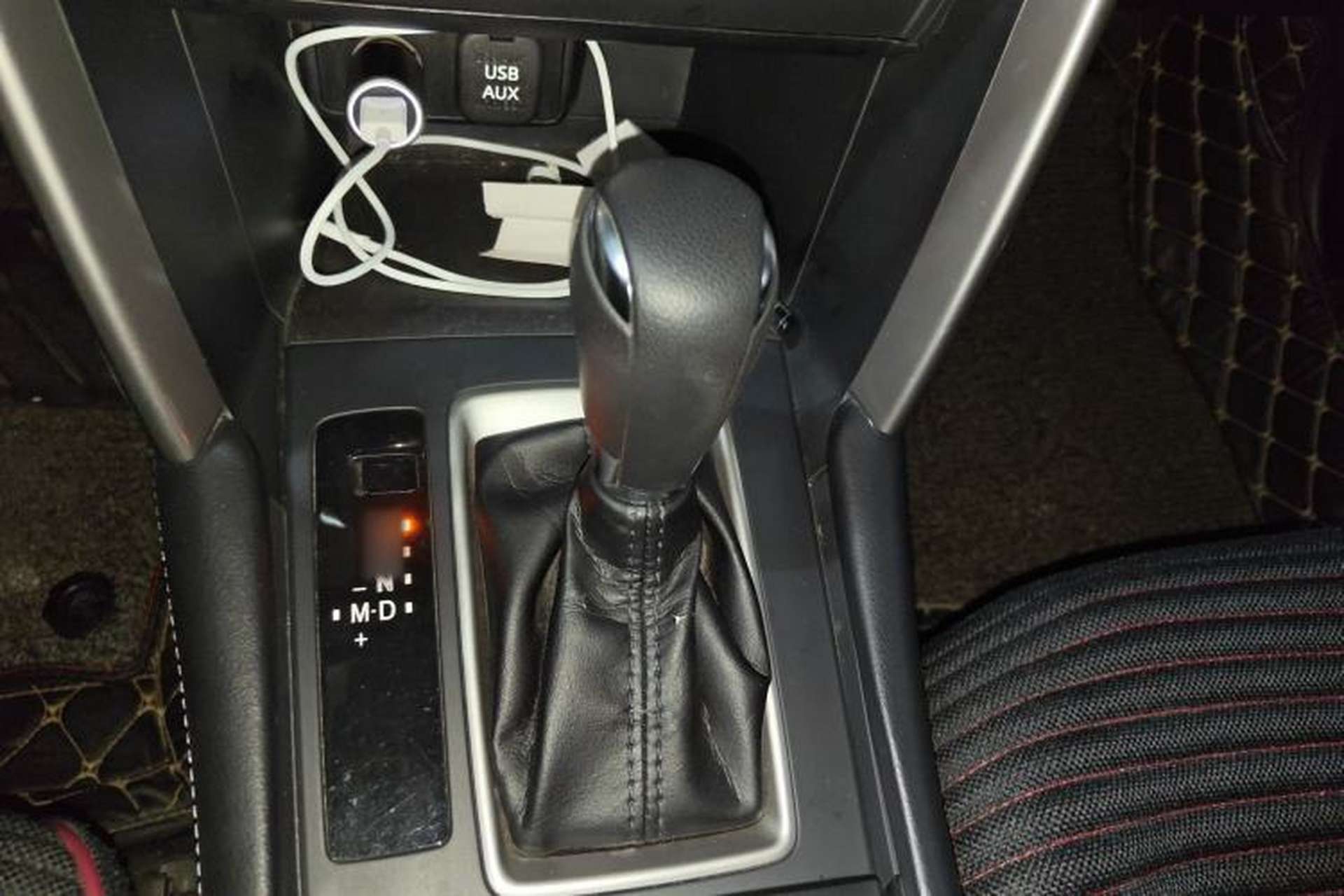 Used Mazda CX-4 2016 2.0L Automatic 2WD Blue Sky Dynamic Edition Gear Lever
