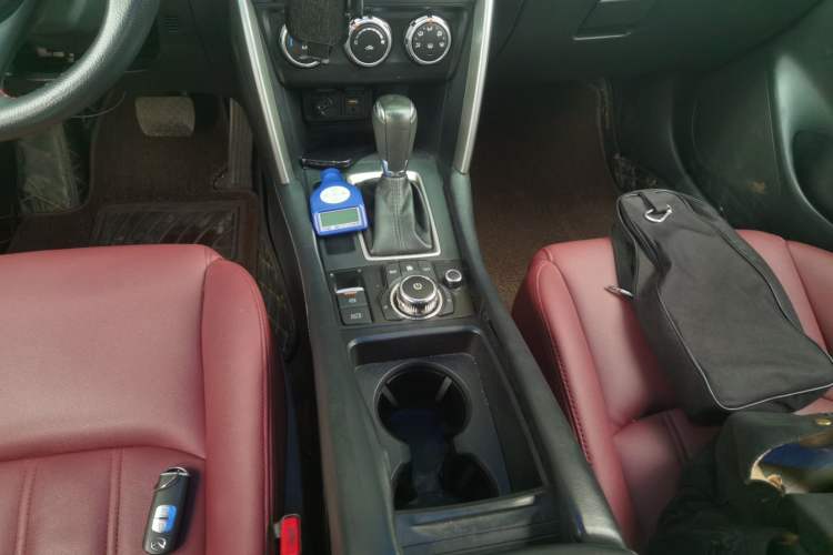 Used Mazda CX-4 2016 2.0L Automatic 2WD Blue Sky Dynamic Edition Gear Lever