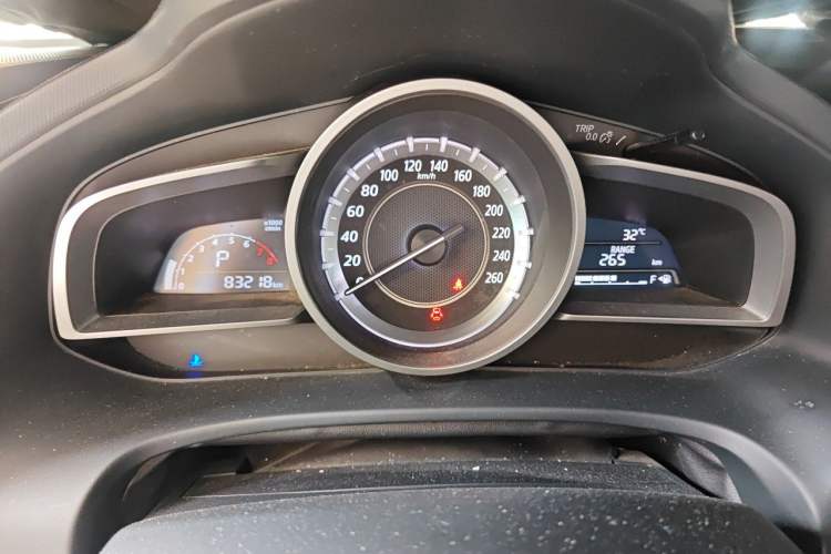 Used Mazda CX-4 2016 2.0L Automatic 2WD Blue Sky Luxury Edition Instrument Cluster