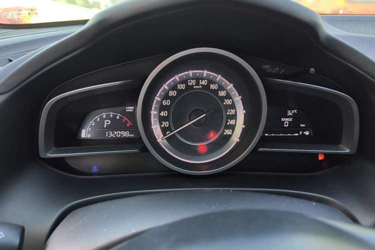 Used Mazda CX-4 2016 2.0L Automatic 2WD Blue Sky Luxury Edition Instrument Cluster