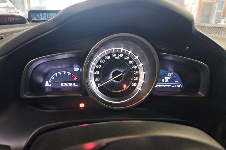 Used Mazda CX-4 2016 2.0L Manual Two-Wheel Drive Blue Sky Dynamic Edition Instrument Cluster
