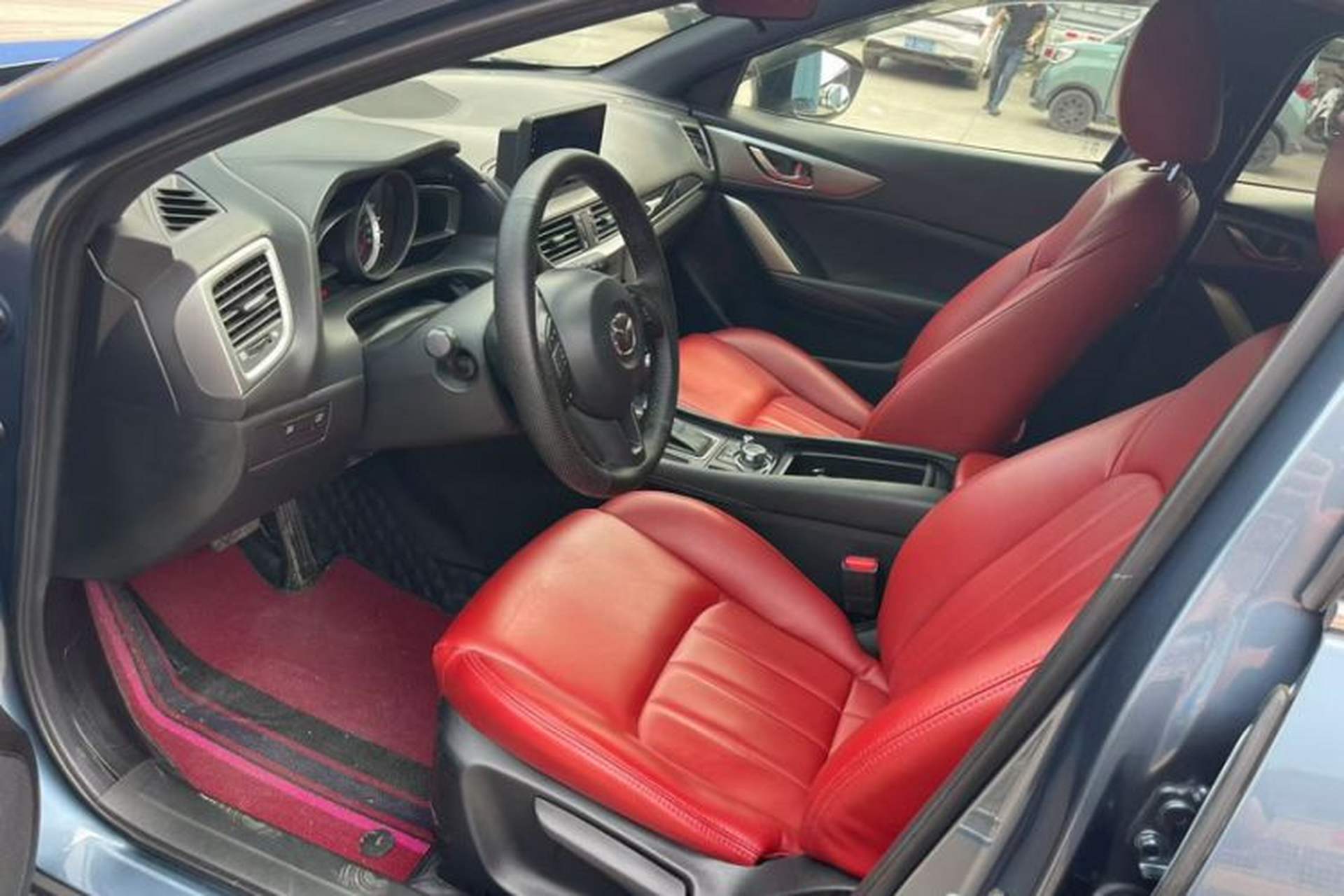Used Mazda CX-4 2016 2.0L Automatic Two-Wheel Drive Blue Sky Exploration Edition Interior 2