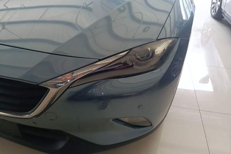 Used Mazda CX-4 2016 2.0L Automatic 2WD Blue Sky Dynamic Edition Left Front Headlight