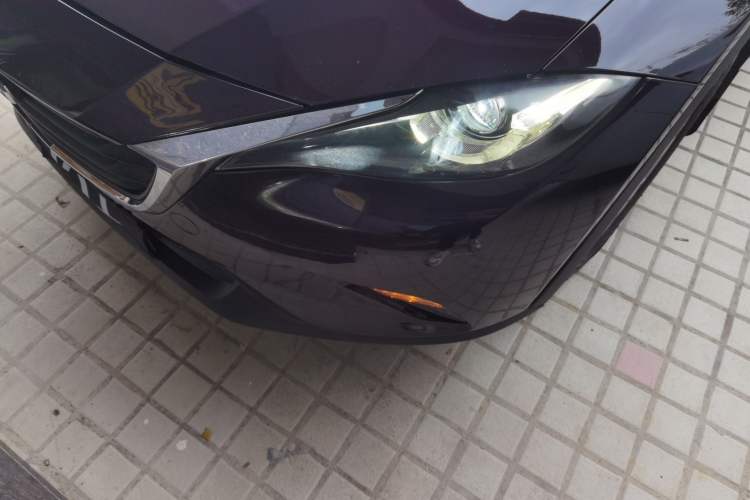Used Mazda CX-4 2016 2.0L Automatic 2WD Blue Sky Dynamic Edition Left Front Headlight