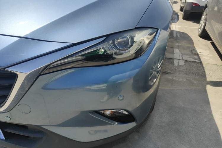 Used Mazda CX-4 2016 2.0L Automatic 2WD Blue Sky Dynamic Edition Left Front Headlight