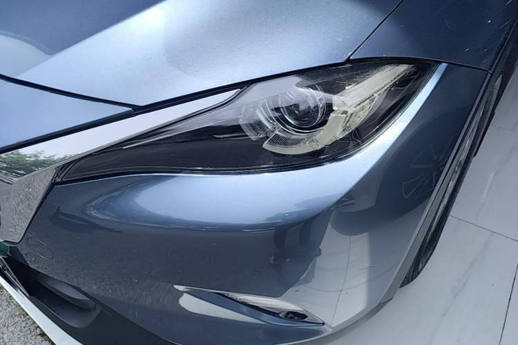 Used Mazda CX-4 2016 2.0L Automatic 2WD Blue Sky Luxury Edition Left Front Headlight