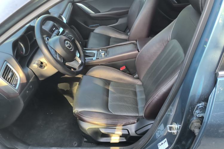 Used Mazda CX-4 2016 2.0L Automatic 2WD Blue Sky Luxury Edition Left Front Seat