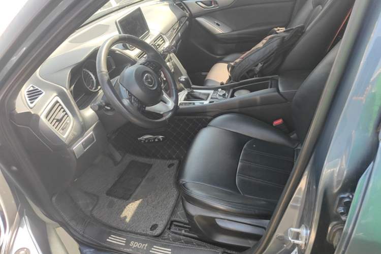 Used Mazda CX-4 2016 2.0L Automatic 2WD Blue Sky Dynamic Edition Left Front Seat