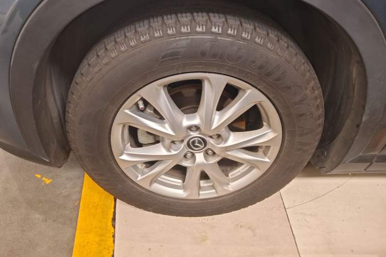Used Mazda CX-4 2016 2.0L Automatic 2WD Blue Sky Dynamic Edition Left Front Wheel Hub