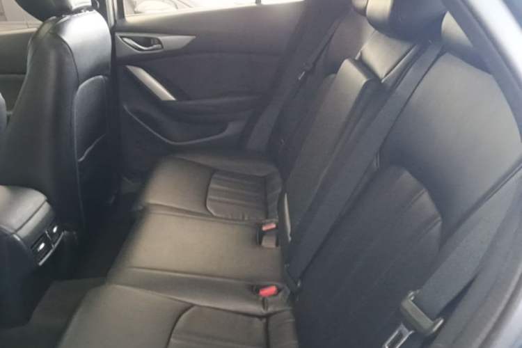 Used Mazda CX-4 2016 2.0L Automatic 2WD Blue Sky Dynamic Edition Left Rear Seat