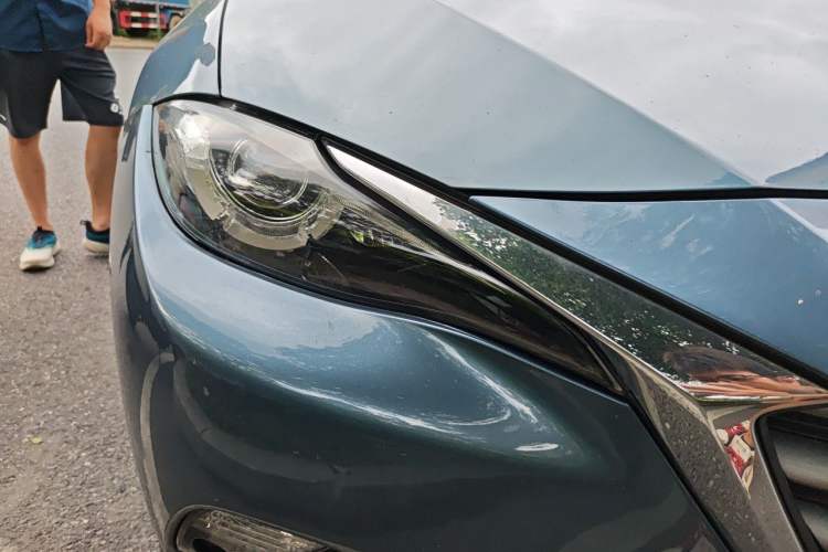 Used Mazda CX-4 2016 2.0L Automatic 2WD Blue Sky Luxury Edition Right Front Headlight